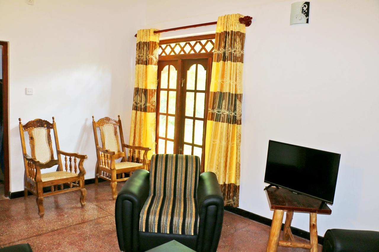 Lavish Eco Jungle Hotel Tissamaharama Eksteriør billede