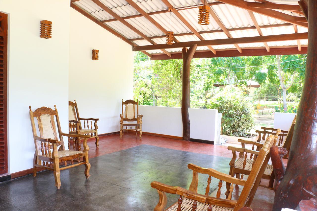 Lavish Eco Jungle Hotel Tissamaharama Eksteriør billede