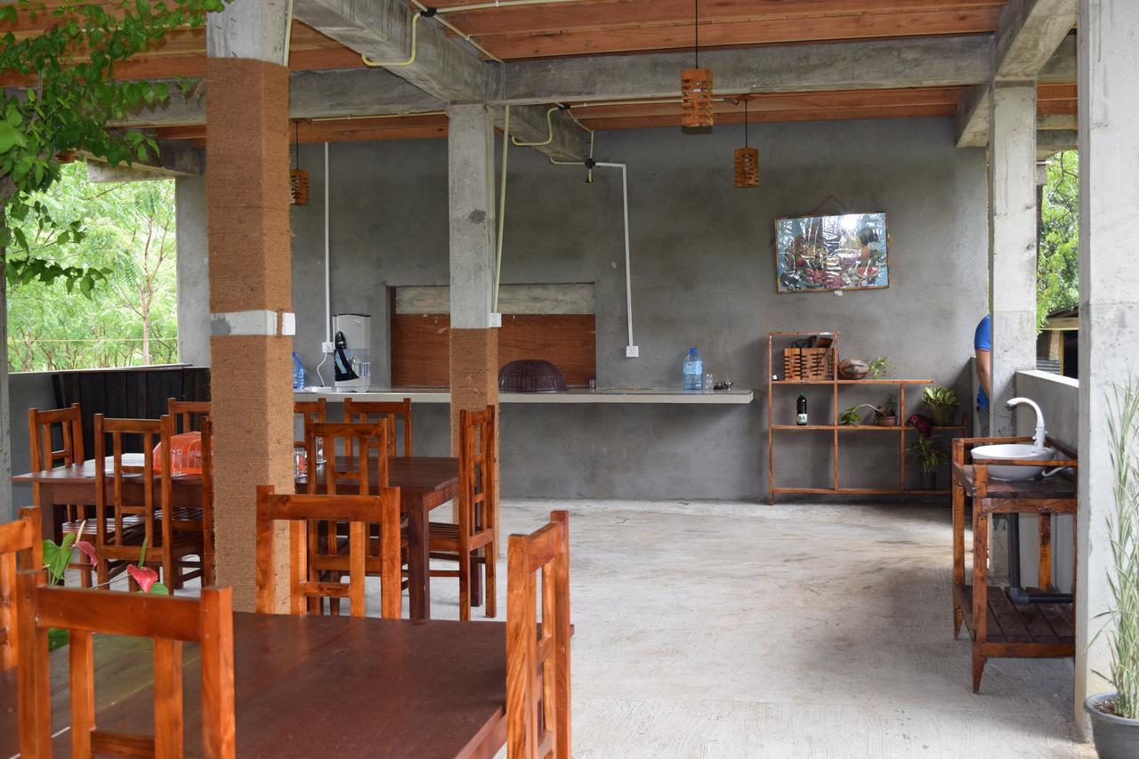 Lavish Eco Jungle Hotel Tissamaharama Eksteriør billede